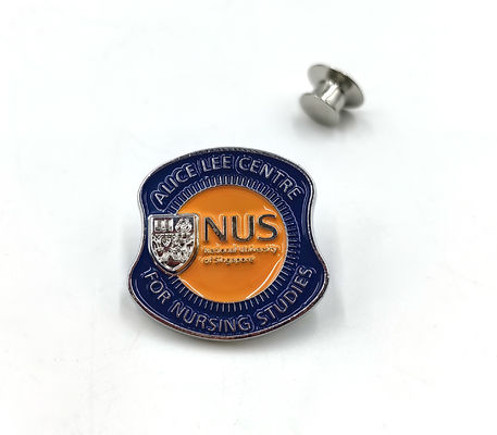 Купить Custom Nursing Studies Soft Enamel Pin – High-Quality University Badge for Professional Recognition Производство в сети